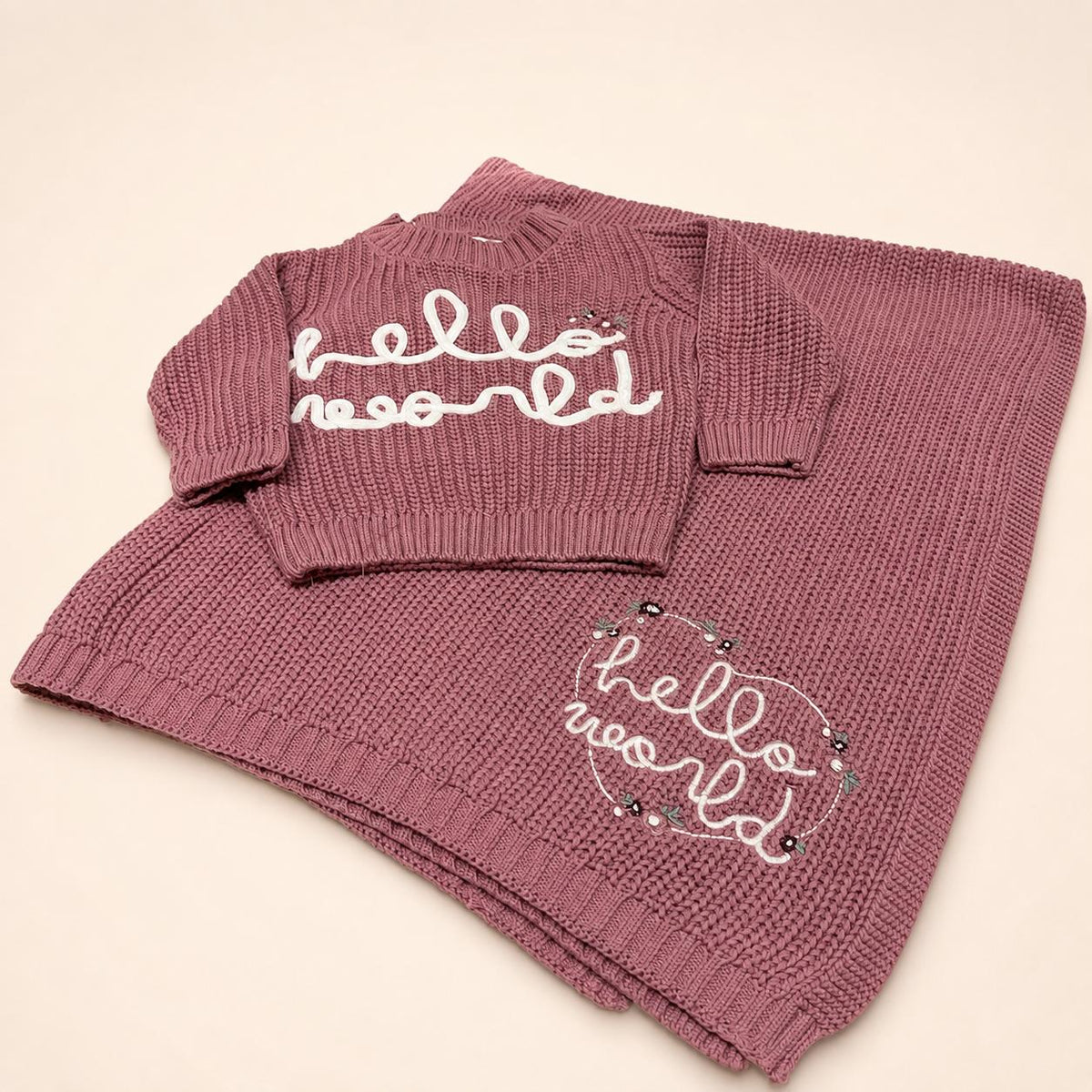 Hello World Knitted Sweater & Blanket Gift Set – Dusty Pink